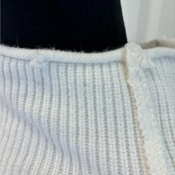 NWT Chicwish Heart And Soul Patched Knit Sweater in White - L/XL